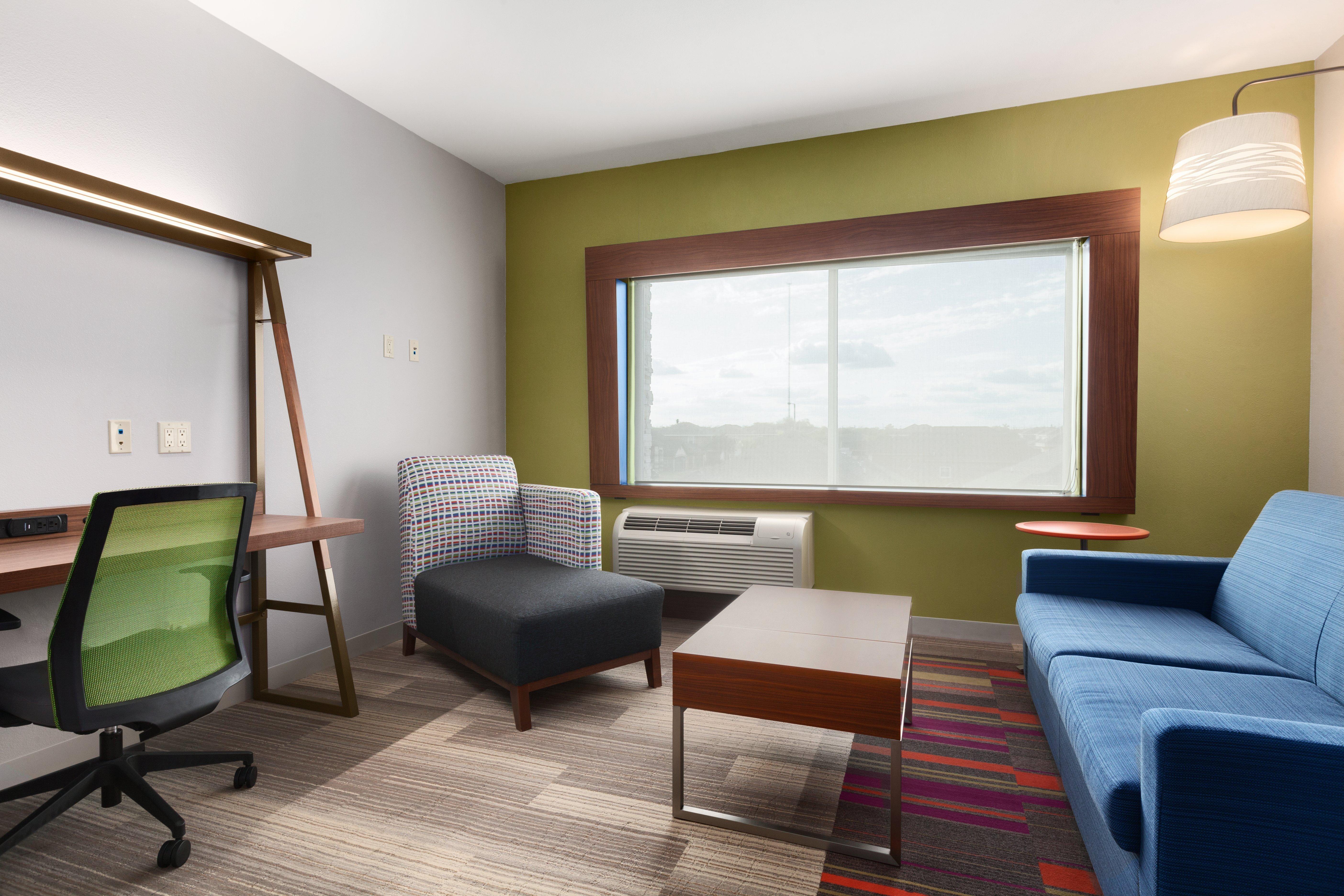 Holiday Inn Express & Suites Edinburg- Mcallen Area By Ihg Экстерьер фото